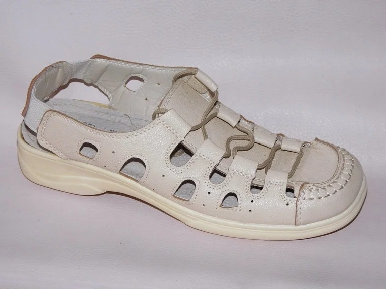Обувь для бабушки